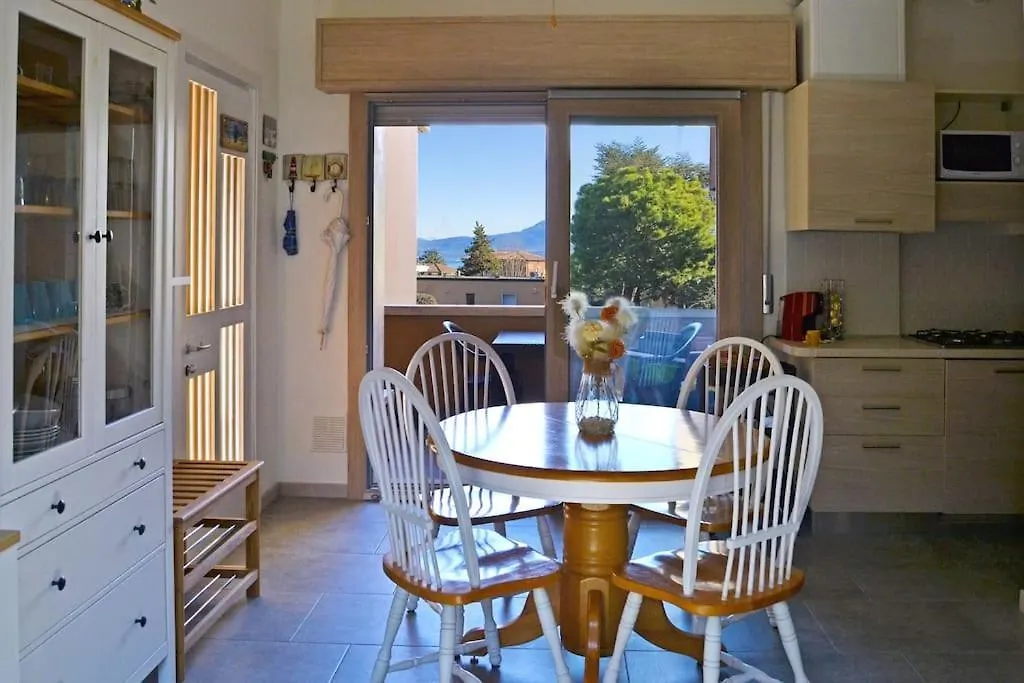 Apartment Blue Duck Garda Lake Peschiera del Garda Italy